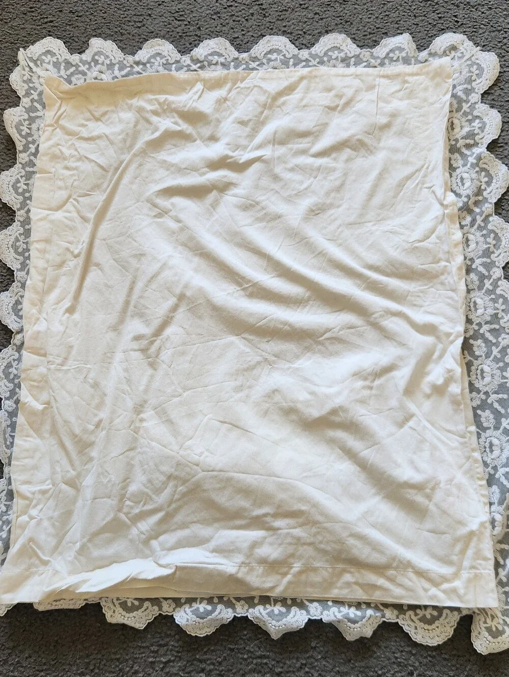SCHWEITNER LINEN Sham White Lacy Vintage Made In Italy Embroidered 20 x 22